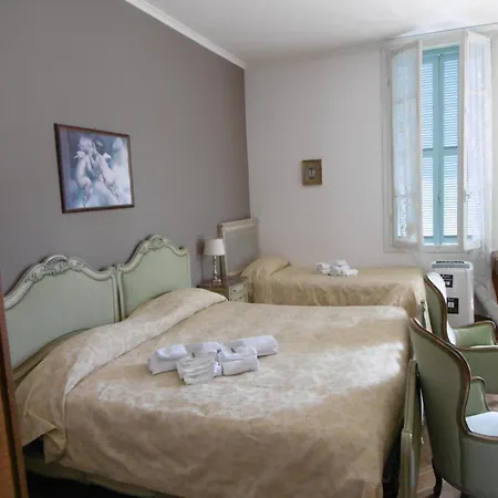 Maria فندق سانريمو