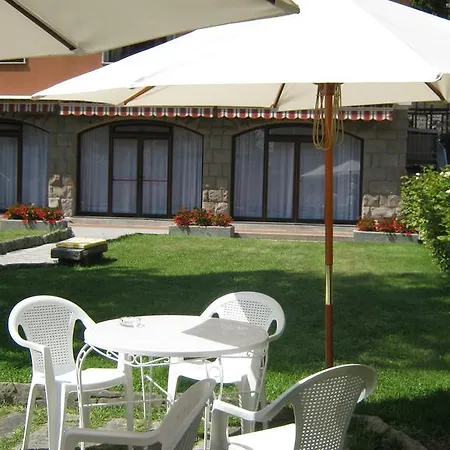 Maria Hotel 2*