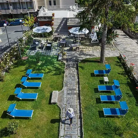 Maria فندق سانريمو